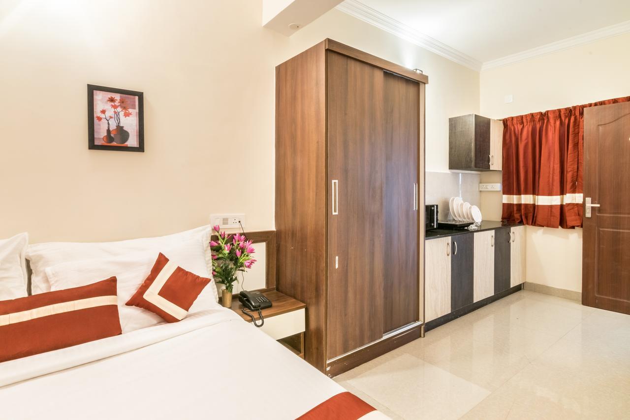 Octave Studio Hotel Bangalore Bagian luar foto